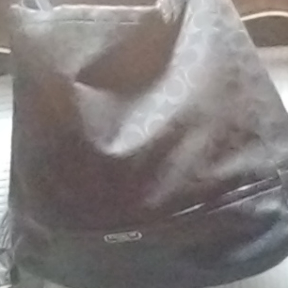 Coach purse - Picture 1 of 2